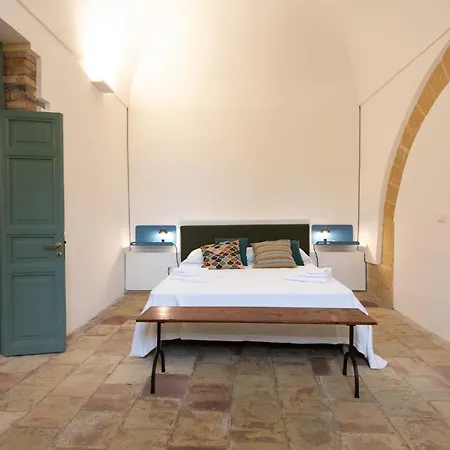 Apartment Ancient Arches - Charming House In Marsala